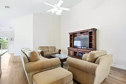 5231 Grande Palm Circle, Delray Beach, FL 33484 - Photo 9