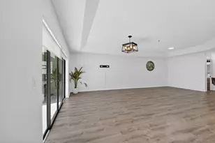 9074 Chatsworth Cascades, Boca Raton, FL 33434 - Photo 7