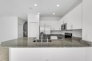 6208 SE Portofino Cir, Hobe Sound, FL 33455 - Photo 9