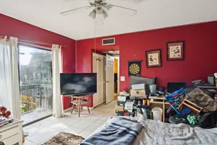 4075 Palm Bay Cir, West Palm Beach, FL 33406 - Photo 15