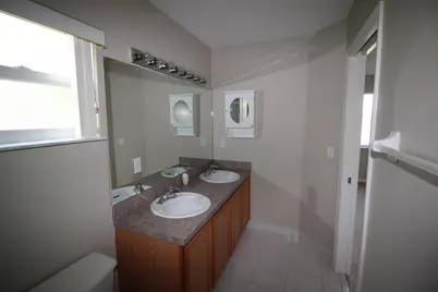 5222 Palmbrooke Circle, West Palm Beach, FL 33417 - Photo 11