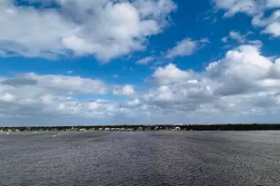 126 Lakeshore Dr, North Palm Beach, FL 33408 - Photo 3