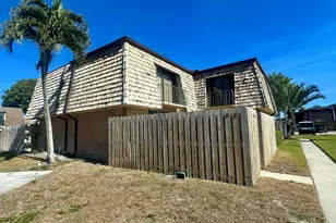 97 Lake Arbor Dr, Palm Springs, FL 33461 - Photo 3