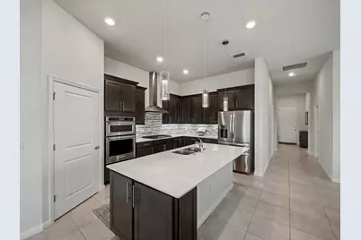 623 SE Villandry Way, Port Saint Lucie, FL 34984 - Photo 9