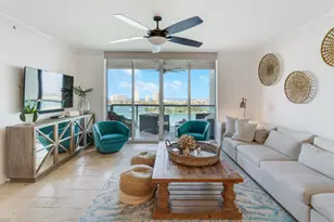 2640 Lake Shore Dr, Riviera Beach, FL 33404 - Photo 7