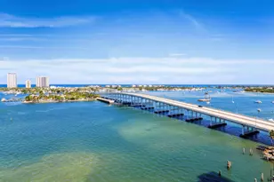 2640 Lake Shore Dr, Riviera Beach, FL 33404 - Photo 37