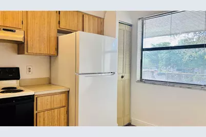 1230 S Military Trail, Unit #2024, Deerfield Beach, FL 33442 - Photo 11