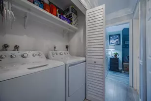 201 SW 1st St, Boca Raton, FL 33432 - Photo 25