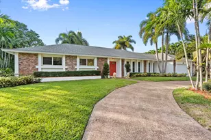 8 Bell Ln, Palm Springs, FL 33406 - Photo 7