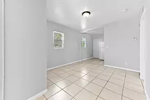 515 Putnam Rd, West Palm Beach, FL 33405 - Photo 9