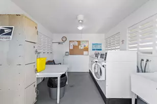 2727 Dudley Dr W, West Palm Beach, FL 33415 - Photo 27