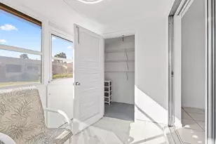 2727 Dudley Dr W, West Palm Beach, FL 33415 - Photo 17