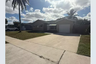 9244 SW 2nd Street, Boca Raton, FL 33428 - Photo 1