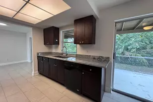 9244 SW 2nd St, Boca Raton, FL 33428 - Photo 3