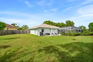 6730 N W Rasp Ct, Port Saint Lucie, FL 34983 - Photo 43