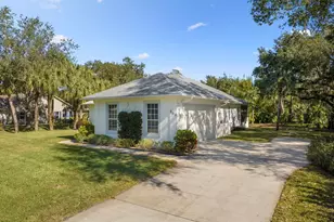 540 35th Ave SW, Vero Beach, FL 32968 - Photo 3