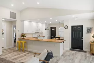 1105 Cherokee St, Jupiter, FL 33458 - Photo 7