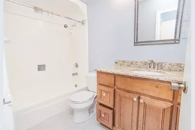 1901 Indian River Boulevard, Unit #205 E, Vero Beach, FL 32960 - Photo 23