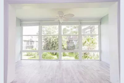 1901 Indian River Boulevard, Unit #205 E, Vero Beach, FL 32960 - Photo 3