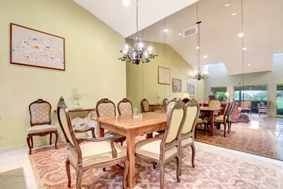 6749 Versailles Court, Unit #6749, Lake Worth, FL 33467 - Photo 11