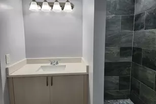 2050 Oleander Blvd Unit, Fort Pierce, FL 34950 - Photo 9