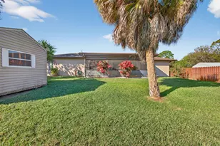 5216 Palm Dr, Fort Pierce, FL 34982 - Photo 33