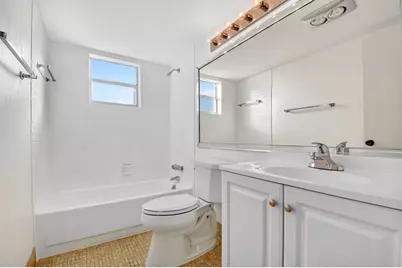 201 Oxford 600, West Palm Beach, FL 33417 - Photo 13