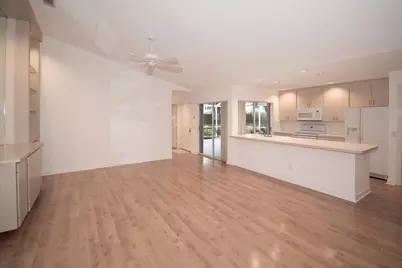 8801 Chapman Oak Court, Palm Beach Gardens, FL 33410 - Photo 17