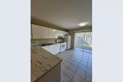 4768 Orleans Court, Unit #B, West Palm Beach, FL 33415 - Photo 7