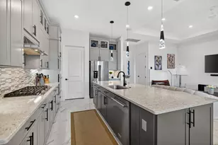 10405 Northbrook Cir, Palm Beach Gardens, FL 33412 - Photo 13