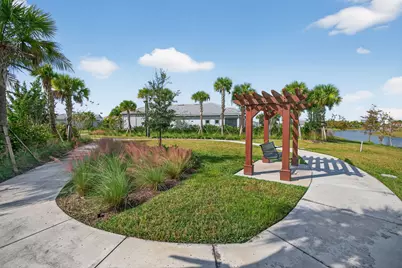 10405 Northbrook Circle, Palm Beach Gardens, FL 33412 - Photo 5