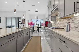 10405 Northbrook Cir, Palm Beach Gardens, FL 33412 - Photo 15