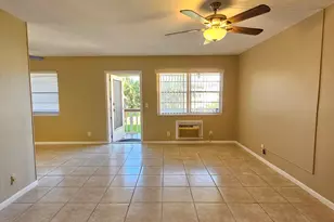 114 Norwich E, West Palm Beach, FL 33417 - Photo 11