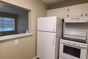 82 Canterbury D, West Palm Beach, FL 33417 - Photo 5