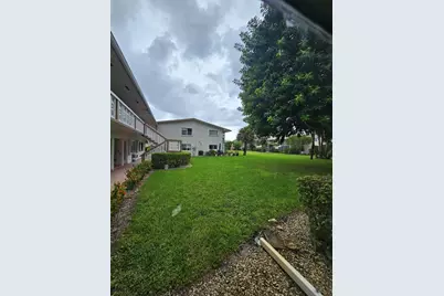 268 Norwich L, West Palm Beach, FL 33417 - Photo 5