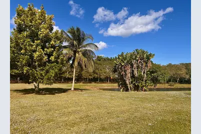 3620 Miramontes Circle, Wellington, FL 33414 - Photo 15