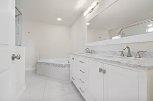 339 SW Winnachee Dr, Stuart, FL 34994 - Photo 21