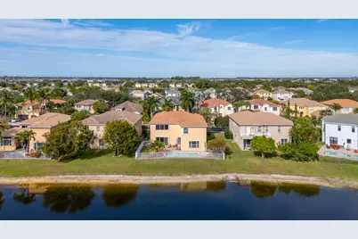1190 Canyon Way, Wellington, FL 33414 - Photo 9