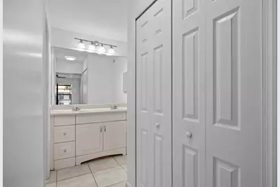 9905 Pineapple Tree Drive, Unit #210, Boynton Beach, FL 33436 - Photo 15