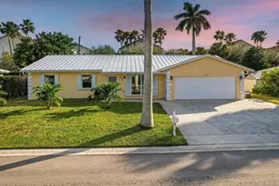 120 E Park Ln, Hypoluxo, FL 33462 - Photo 1