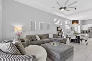 180 SE Via Bisento, Port Saint Lucie, FL 34952 - Photo 15