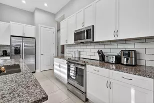 180 SE Via Bisento, Port Saint Lucie, FL 34952 - Photo 7