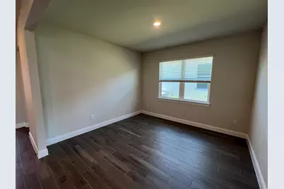 6305 NW Cloverdale Avenue, Port Saint Lucie, FL 34987 - Photo 5