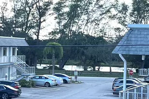 2840 Cynthia Ln, Lake Worth Beach, FL 33461 - Photo 3