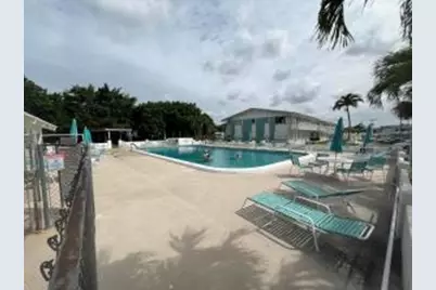 2020 Lake Osborne Drive, Unit #10, Lake Worth Beach, FL 33461 - Photo 27