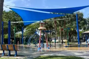 2020 Lake Osborne Dr, Lake Worth Beach, FL 33461 - Photo 41