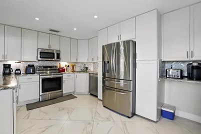 4491 Willow Pond Road, Unit #B, West Palm Beach, FL 33417 - Photo 9