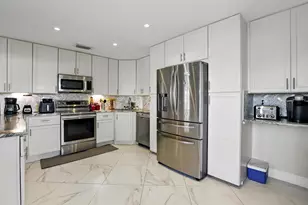 4491 Willow Pond Rd #B, West Palm Beach, FL 33417 - Photo 9