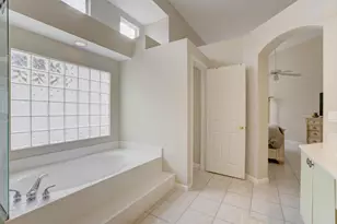 126 Sunset Bay Dr, Palm Beach Gardens, FL 33418 - Photo 17