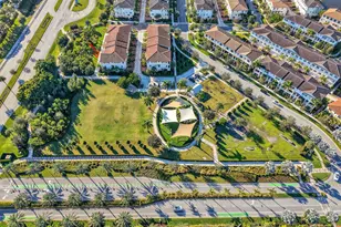 12510 Gross Pointe Dr, Palm Beach Gardens, FL 33418 - Photo 7